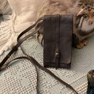 Hobo Crossbody Cell & Card Bag
